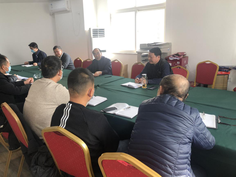 瓦力棋牌(中国)召开打通“断头路”工作专题会