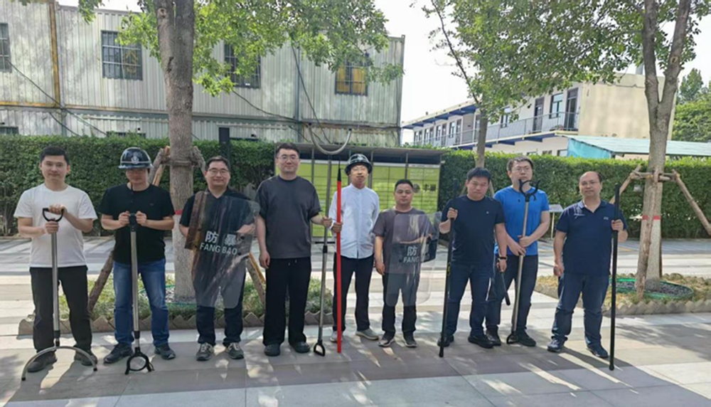 以“演”筑防   以“练”备战   市建投召开反暴恐专项演练